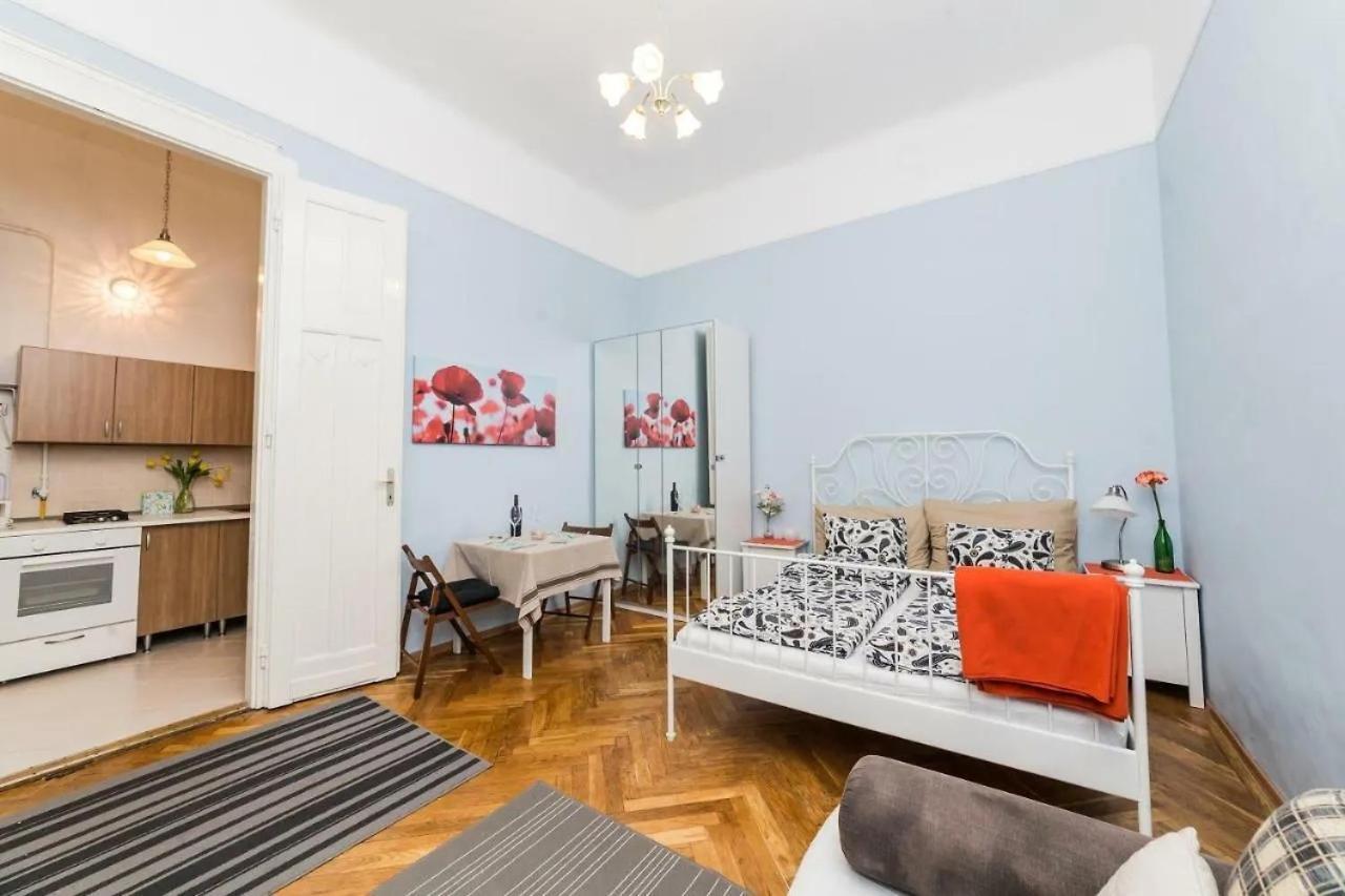 Stradivari Apartment *